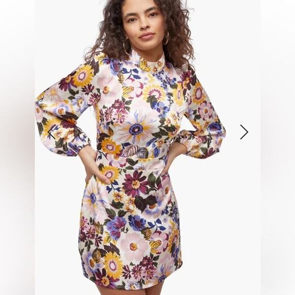 JustFab Birch Floral Shift Dress - Picture 4 of 10
